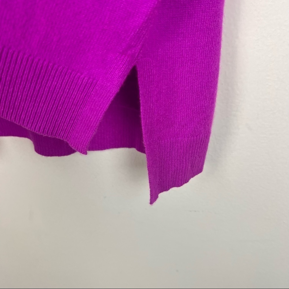 Vineyard Vines Roll Neck Pocket Sweater - Picture 5 of 7